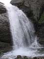 Hibiny, cascade, photo: Kalyukin, 300x400p, 18kb