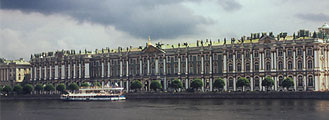 The palace Zimny, arch.Rastrelli 1754-1762. Photo: Bukatova, 611x300p, 40kb The palace Zimny, arch.Rastrelli 1754-1762. Photo: Bukatova, 611x300p, 40kb