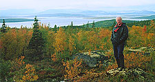 The lac Imandra with the autor, photo: Altukhov, 642x400p, 40kb