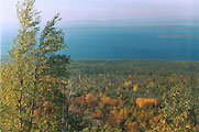 The lac Imandra, photo: Altukhov, 604x400p, 90kb