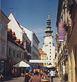 Bratislava, photo: Sokolovska, 300x322p, 31kb